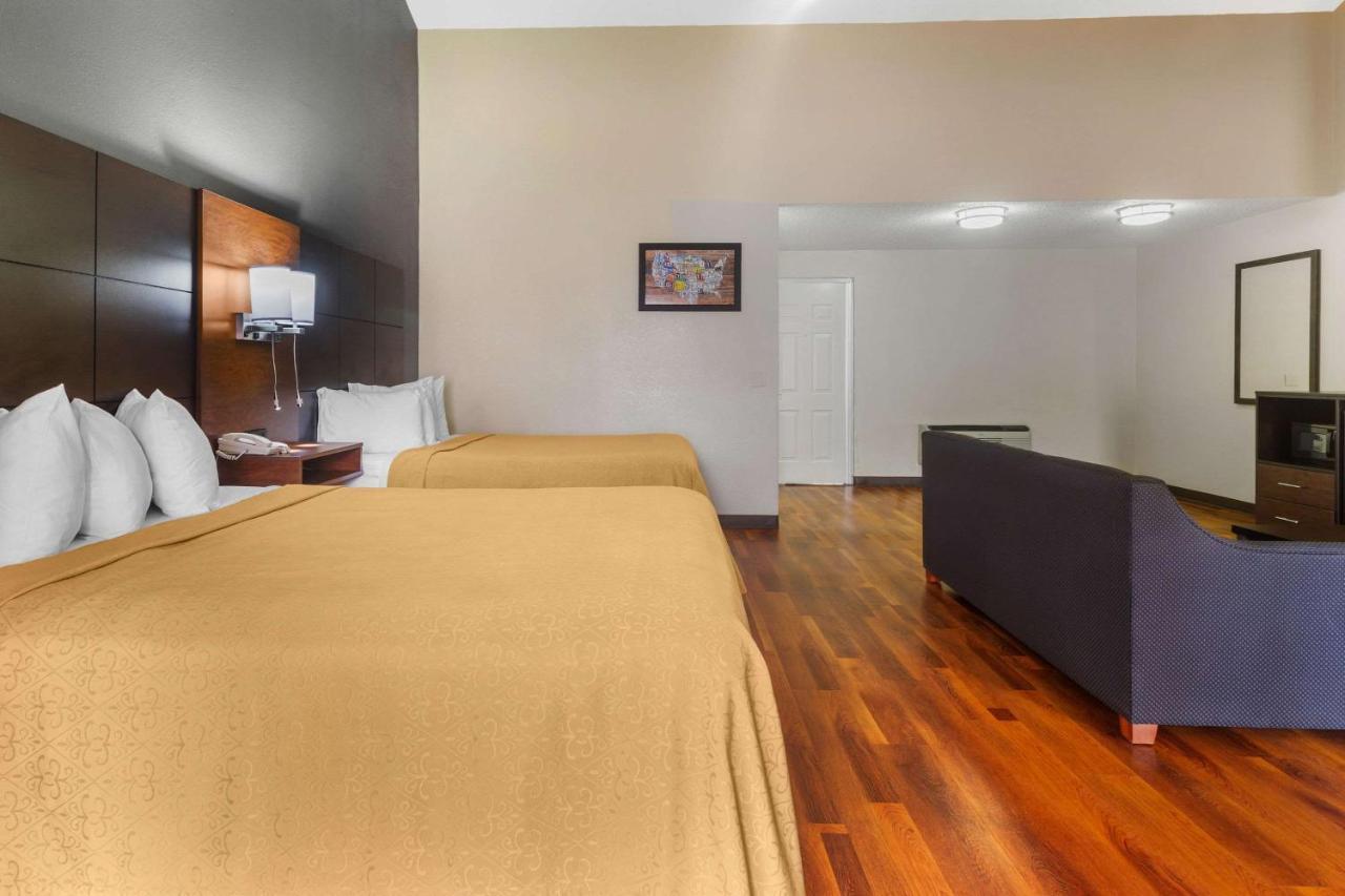 Econo Lodge Inn & Suites Gatlinburg At The Convention Center Luaran gambar